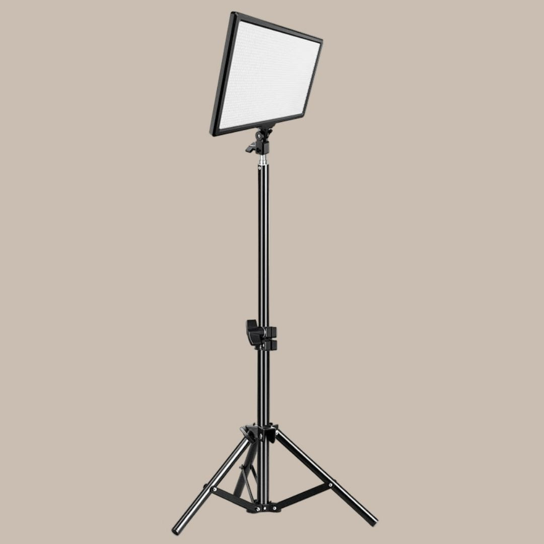 UltraSoft 14" Creator LED Panel + Stand