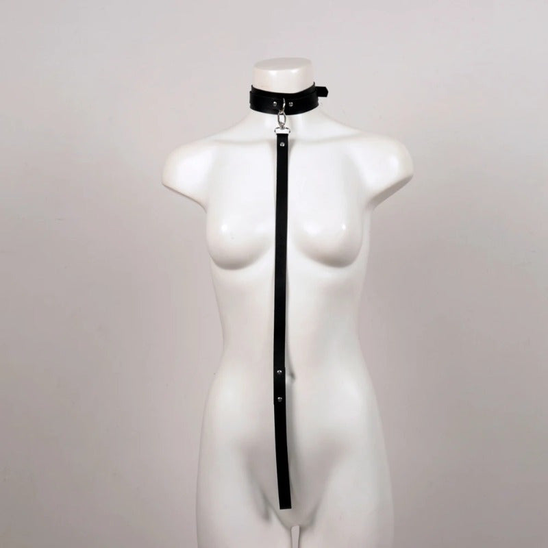 Sexy Adjustable Synthetic Leather Bondage collar with Chain-like Strap - Extreme Fetish neck cuffs for Adults, Role-Play, Formal Events - Easy-to-Clean Synthetic Material (Non-Washable) - Matte Black BDSM Accessory, Romantic (Copy)
