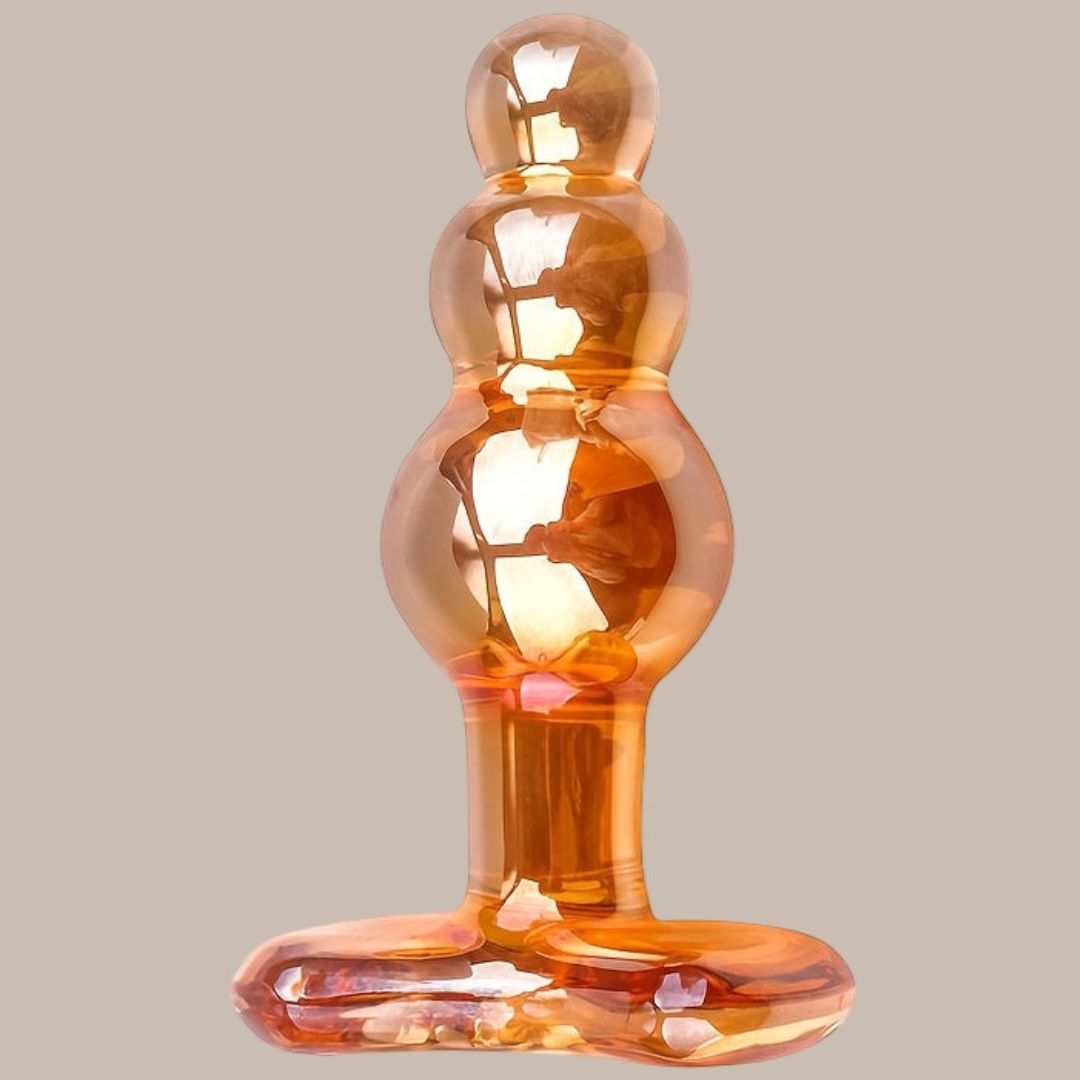 Sleek Transparent Glass Plug
