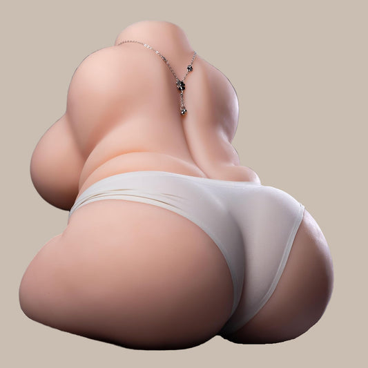 Realistic Fat Curves Torso