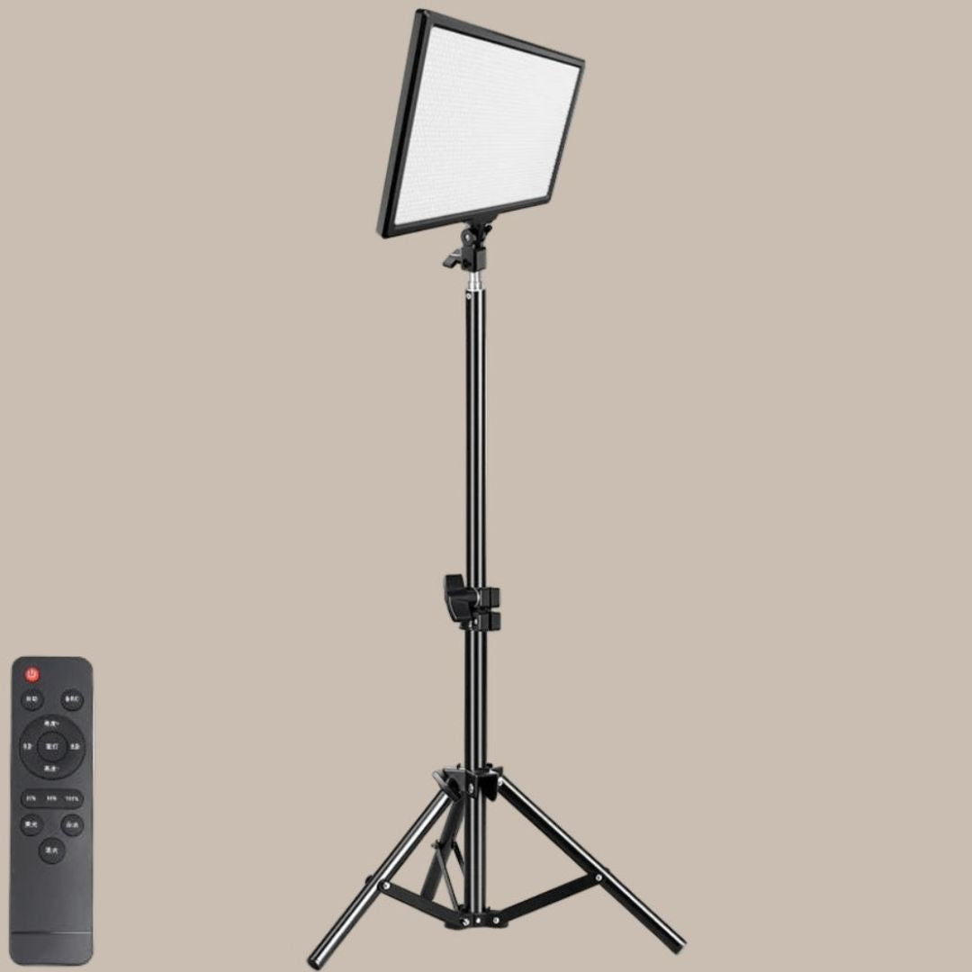 UltraSoft 14" Creator LED Panel + Stand