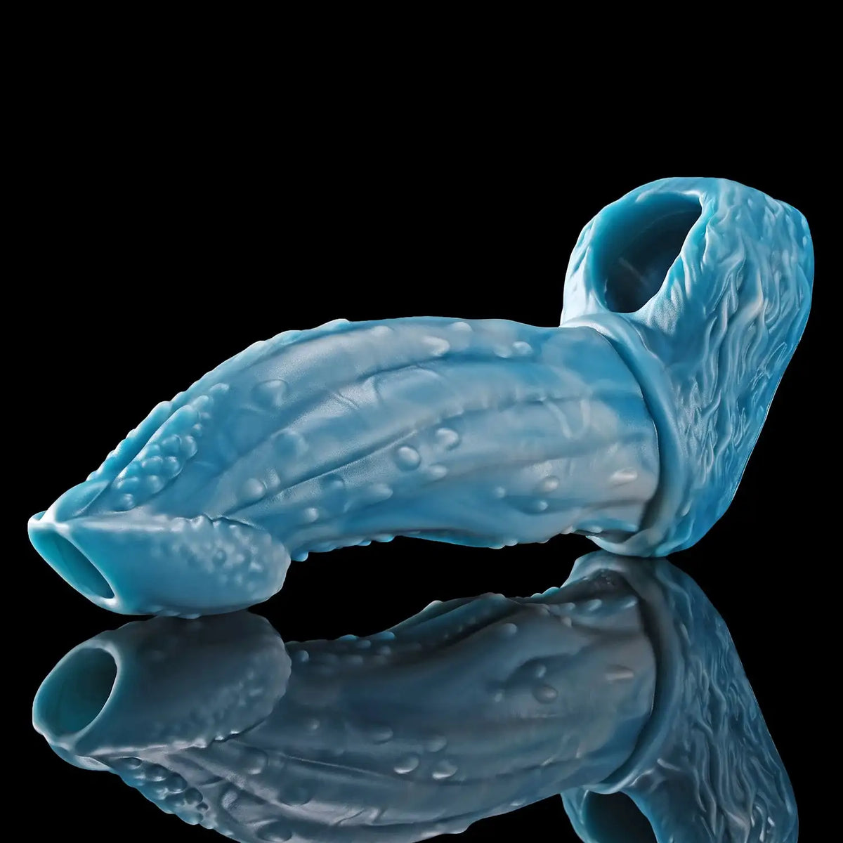 Hollow Silicone Fantasy Sleeve – M / L