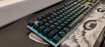 Green/Black Tea Axis Keyboard