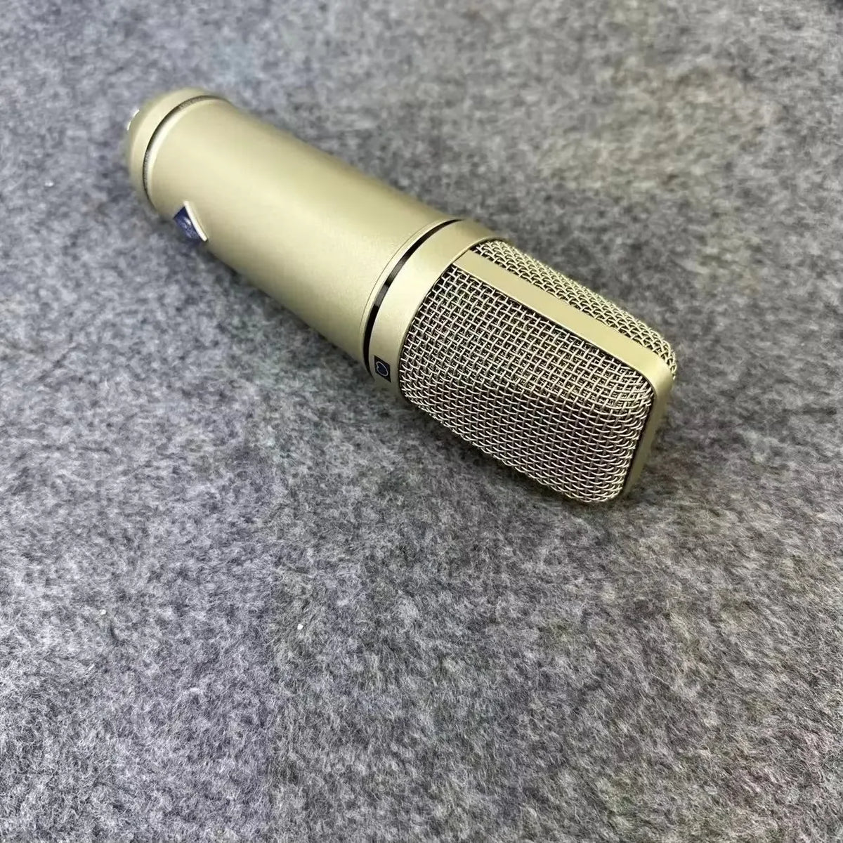 High-Fidelity Metal Mic
